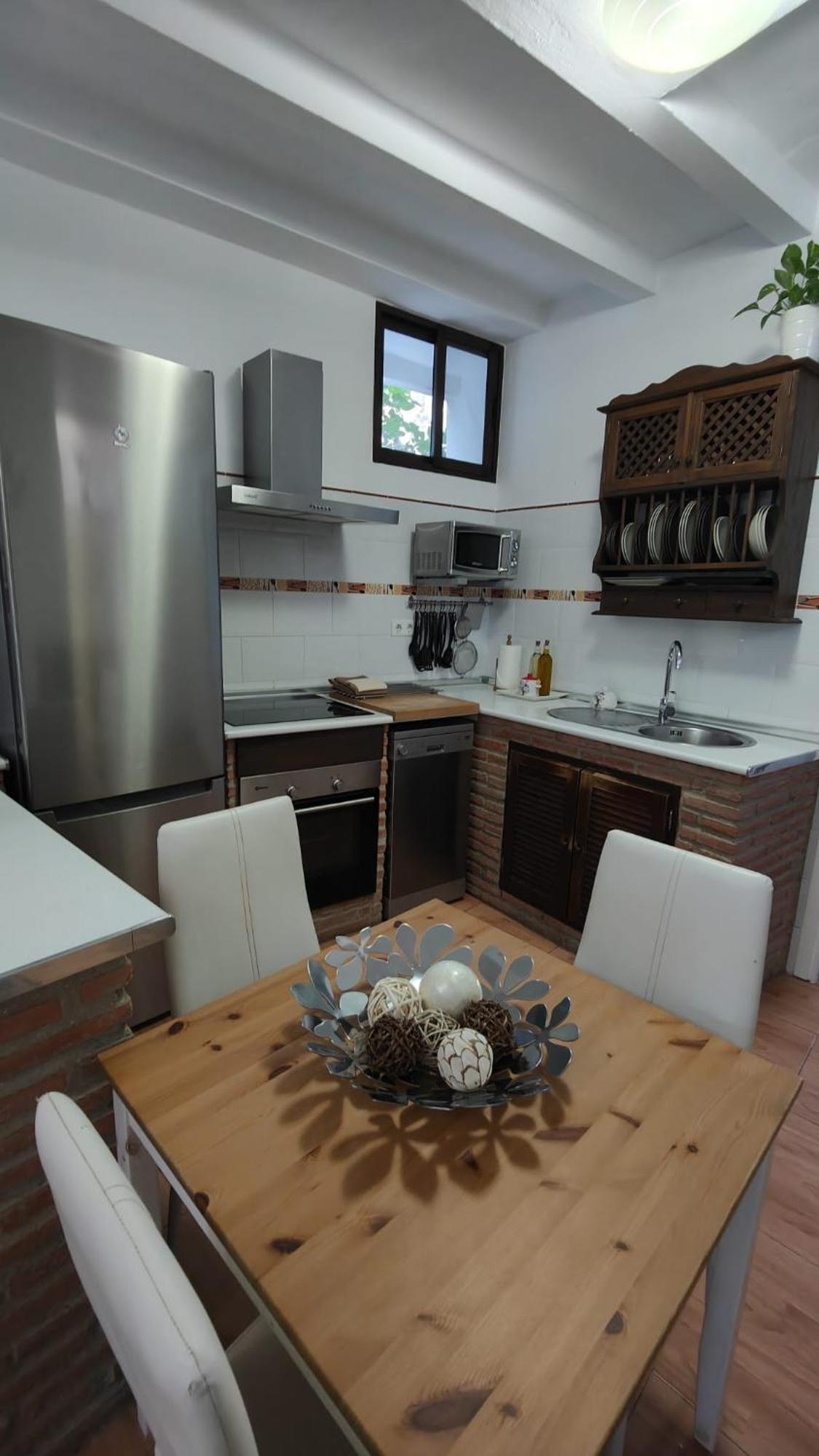Lajas, Apartamento *